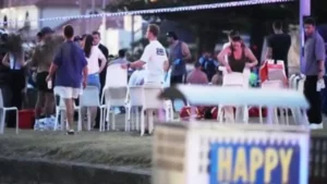 مذبحة عيد حانوكا في سيدني تسفر عن مقتل 12 وتثير تحذيرات الشرطة من خطر الإرهاب